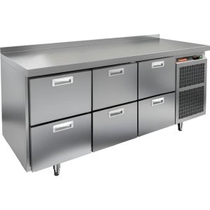 Стол холодильный среднетемпературный HiCold GN 222/TN М